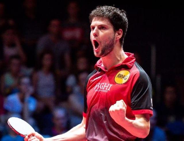 在关键比赛 在关键比赛