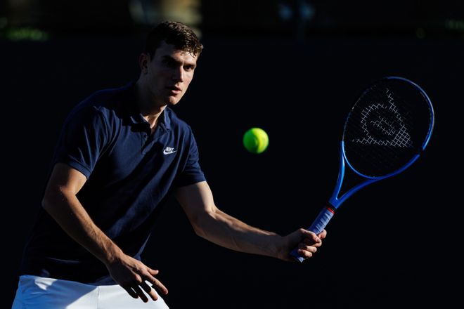 他们努力控 他们努力控