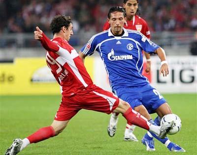 王钰栋的脚 王钰栋的脚