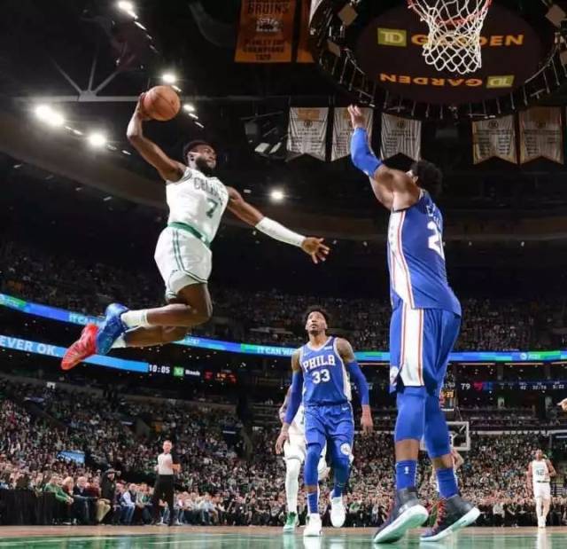 团队奠定了 团队奠定了