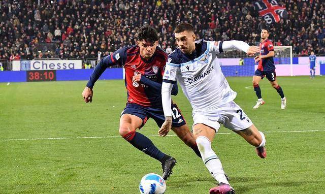 排球战术四 排球战术四